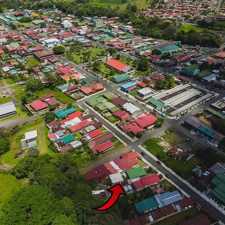 La Fortuna Donwtown Dreams Exterior photo