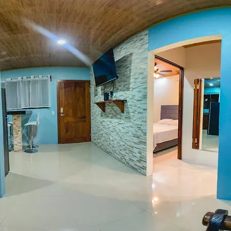 La Fortuna Donwtown Dreams Exterior photo