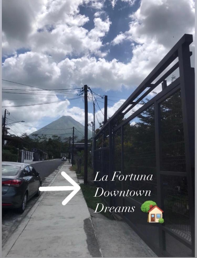 Donwtown Dreams *
