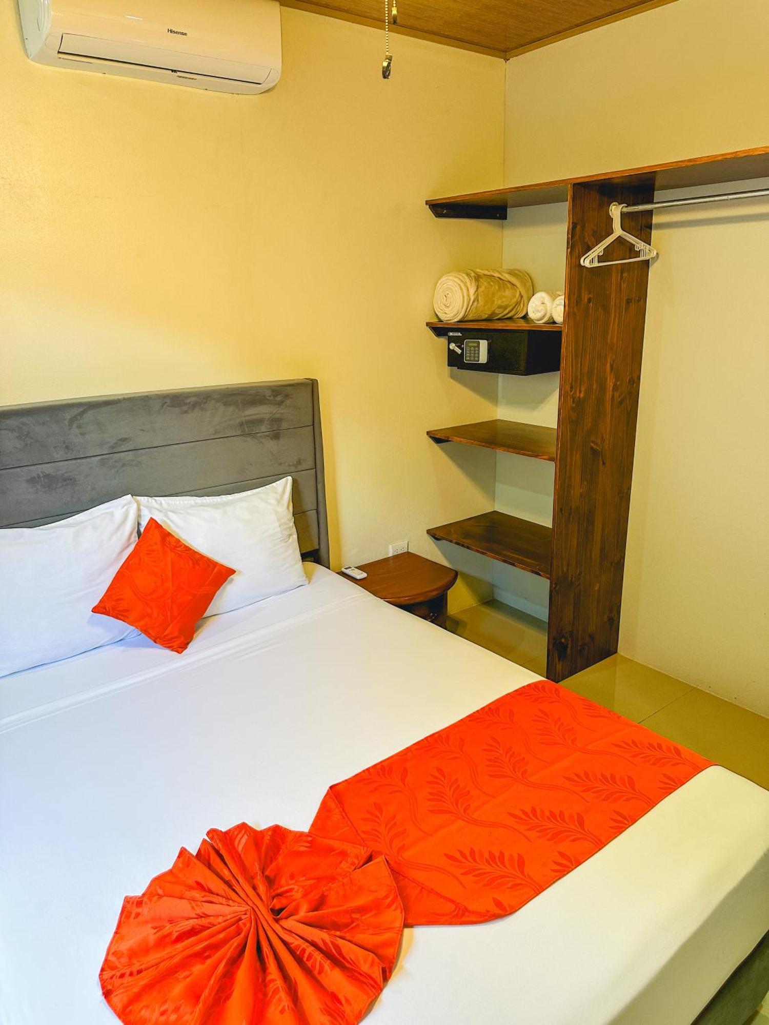 Donwtown Dreams Apartment *
